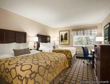 Hotel Baymont By Wyndham Erie