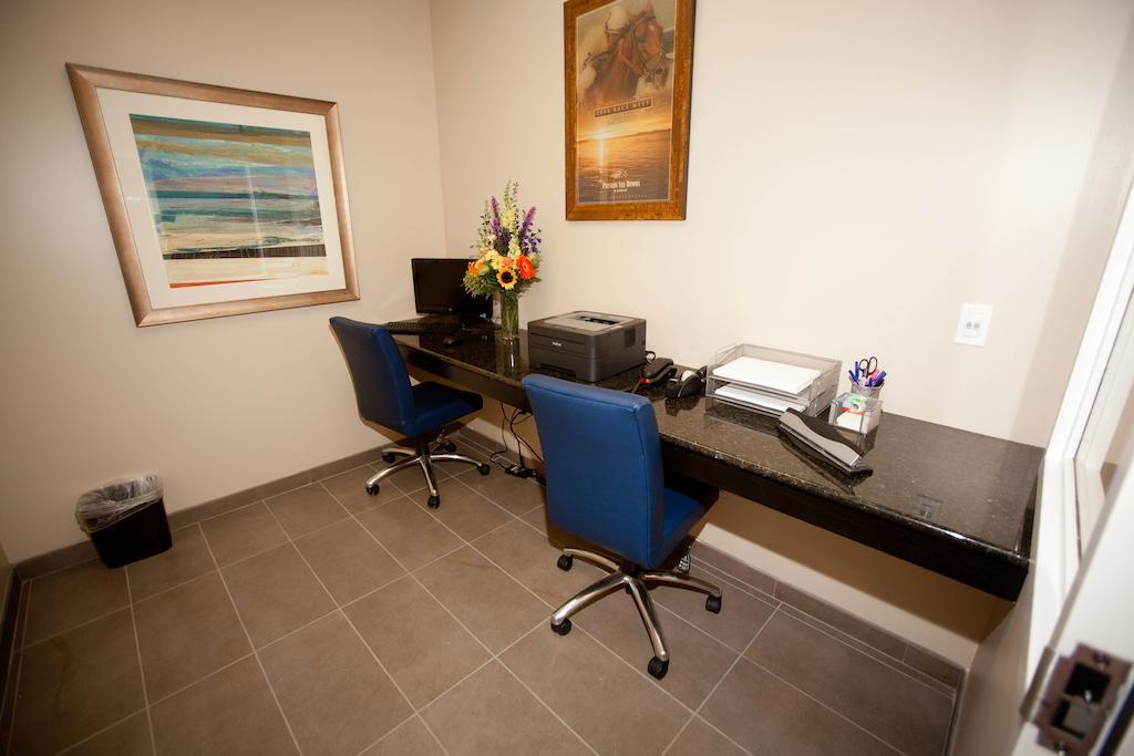Hotel Baymont By Wyndham Erie